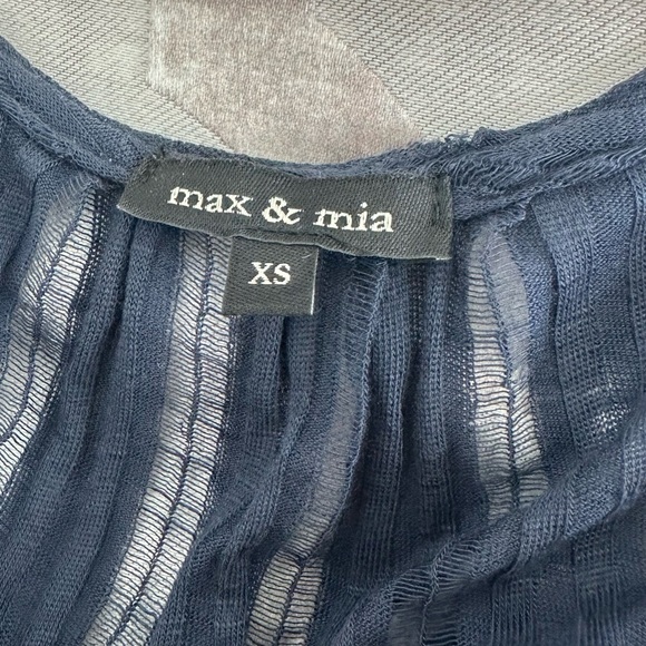 Max and Mia Blue Mesh Long Sleeve - Picture 3 of 3